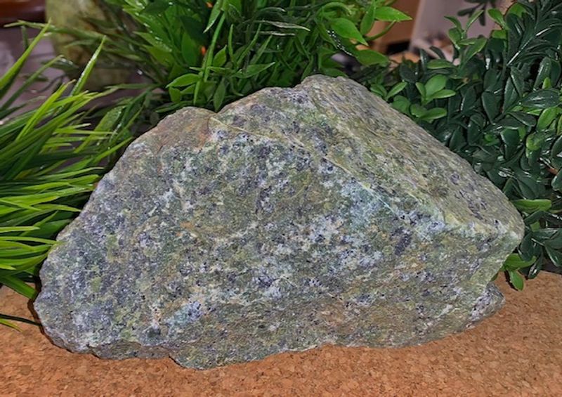 Serpentin Råstein 2,8kg