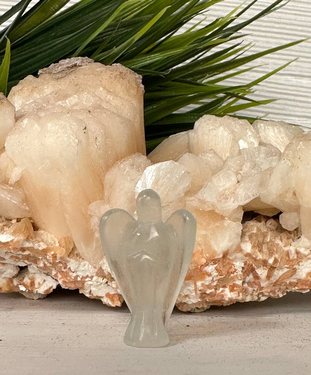 Fluoritt Grønn Engel 3,5cm