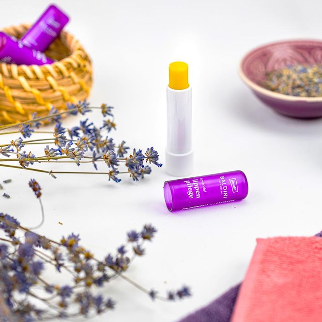 Hovedbilde Leppepomade Lavendel Demeter  ...